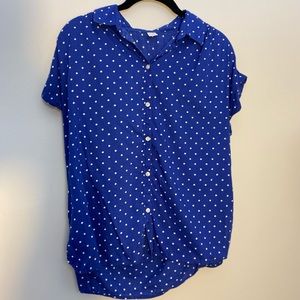 Women’s old navy short sleeve button down